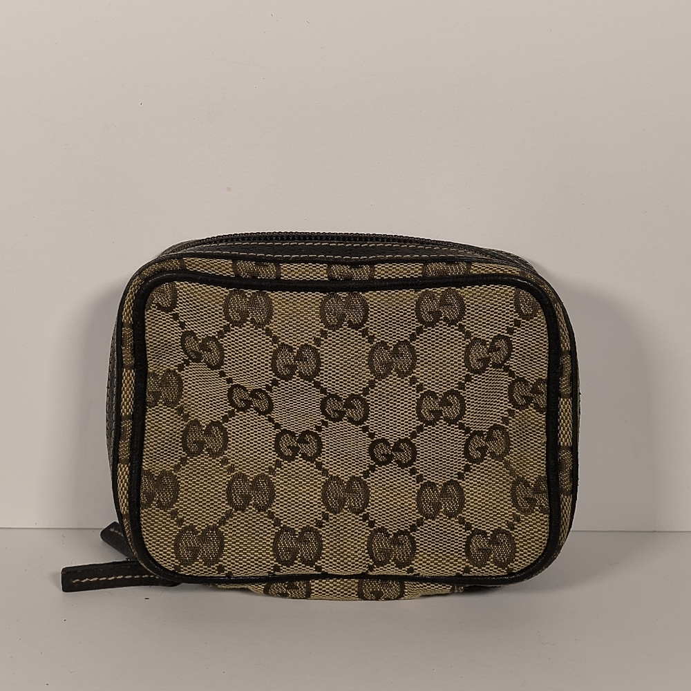 Gucci Monogram Beige and Brown Pouch make-up bag cosmetics travel pouch